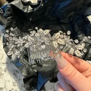 Pronovias | Accessories | Hair Pin Silver And Pearl From  display picture 2